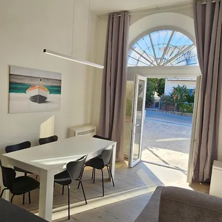 Blue Living -archi Di Mare Apartment *